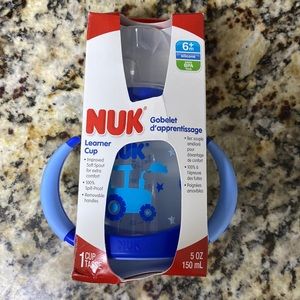 NEW Nuk Learner Sippy Cup